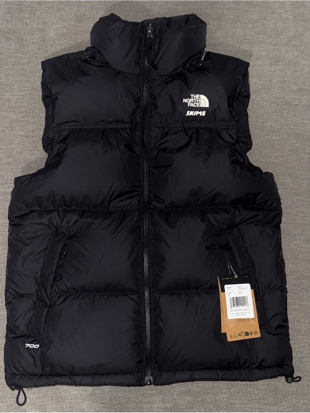 The North Face x SKIMS nuptse vest and scarf combo with 700 fill NWT